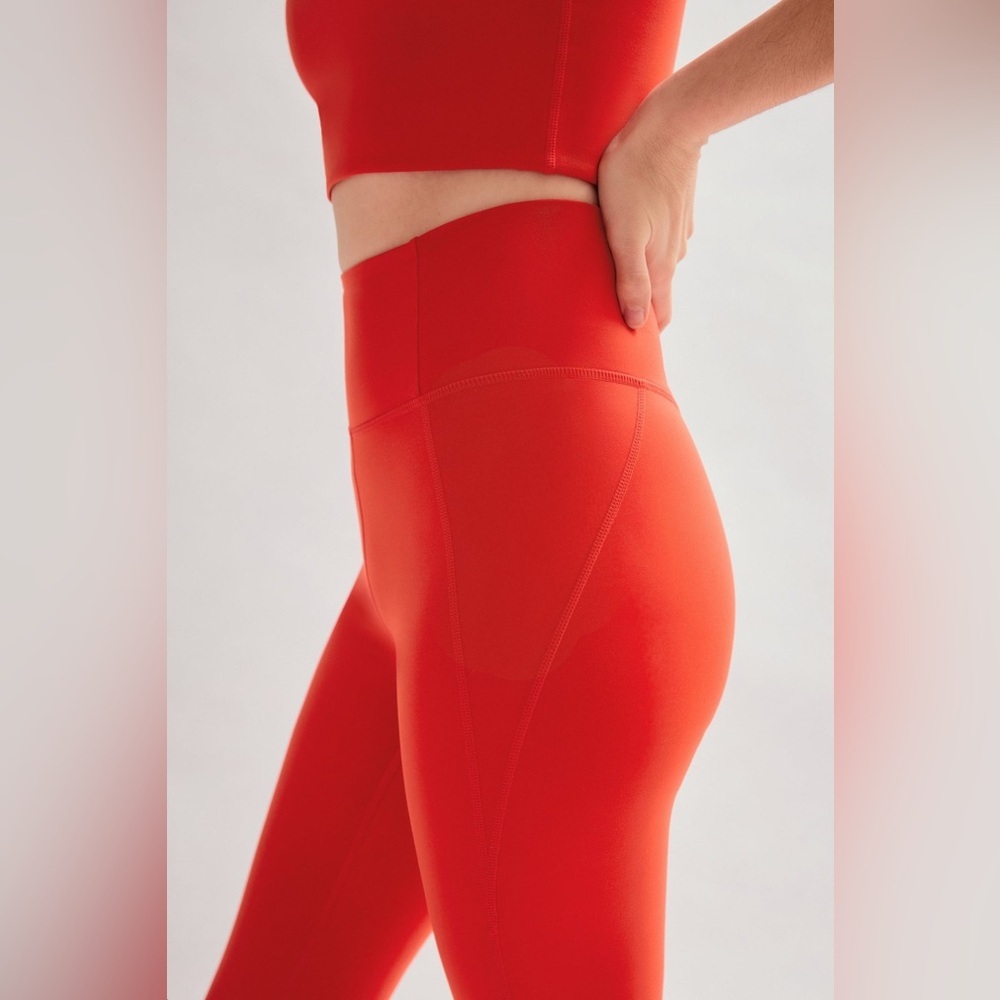 girlfriend collective Redwoods Orange Compressive High-Rise Legging Size: Small - Picture 6 of 7